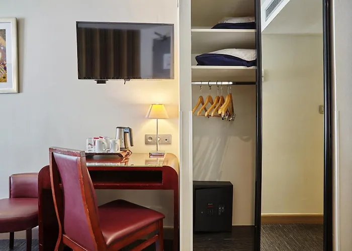 安亭歌剧院​​酒店 酒店 巴黎